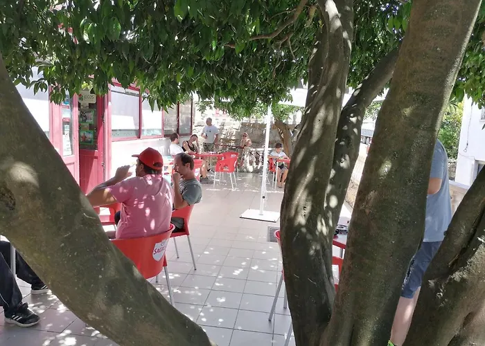 住宿加早餐酒店 Alojamentos Martinho 3*